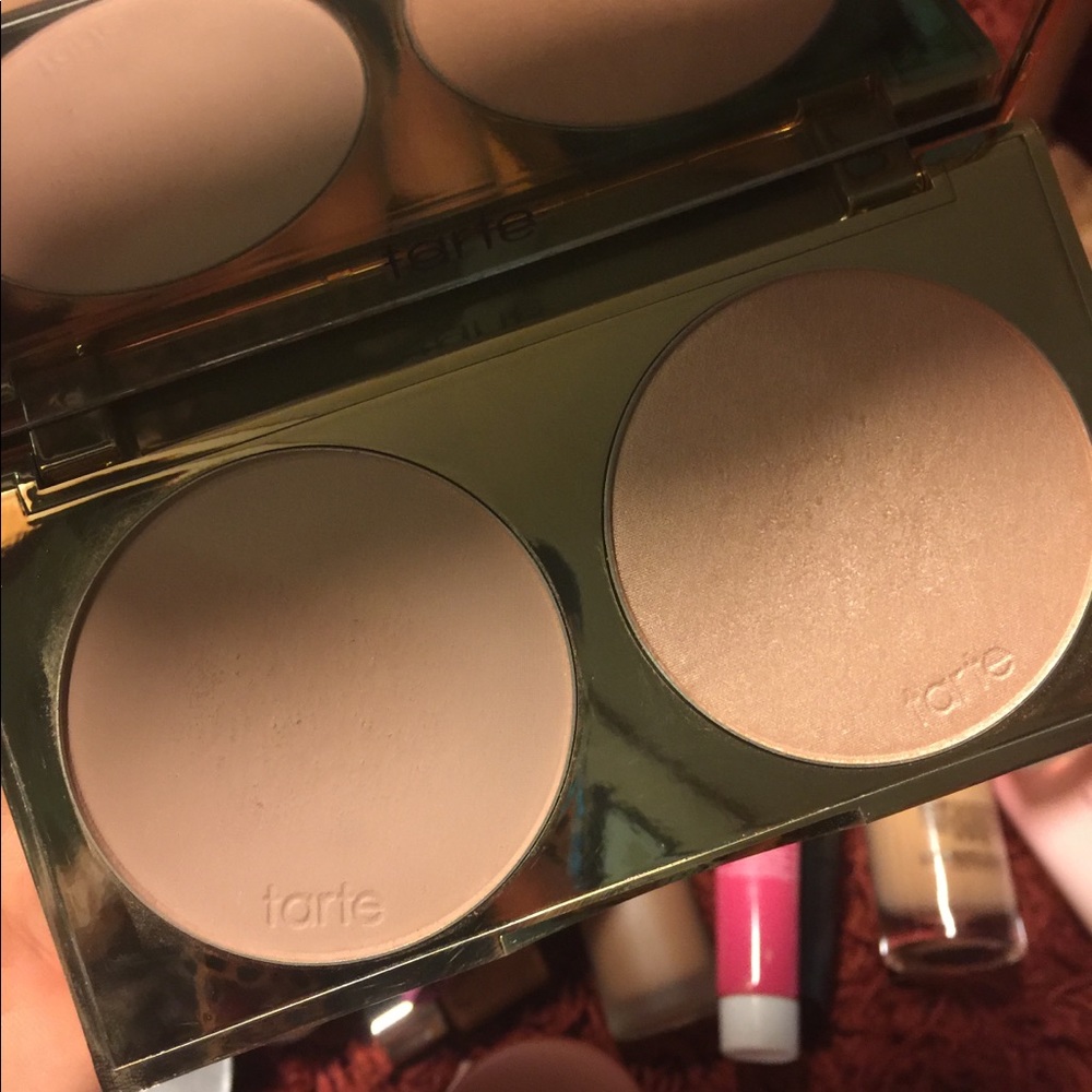 Tarte Bronzer and Highlight Palette